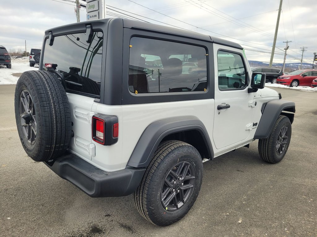 Jeep Wrangler SPORT S 2025 à Woodstock, Nouveau-Brunswick - 5 - w1024h768px