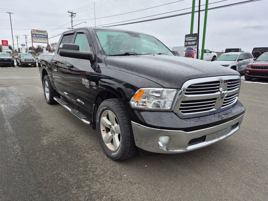 Ram 1500 Classic SLT 2019 à Woodstock, Nouveau-Brunswick - 3 - w1024h768px