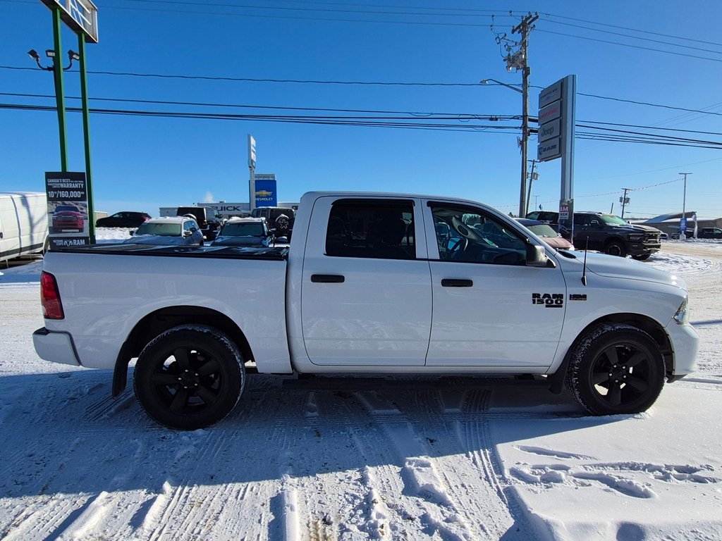 2020 Ram 1500 Classic Express in Woodstock, New Brunswick - 4 - w1024h768px