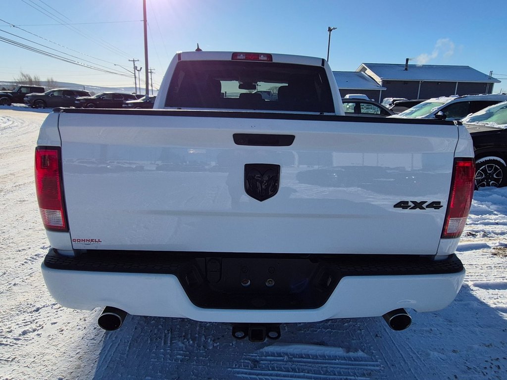 2020 Ram 1500 Classic Express in Woodstock, New Brunswick - 6 - w1024h768px
