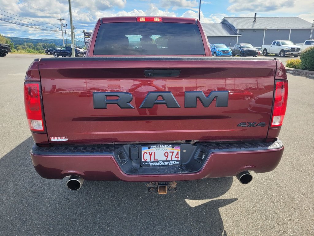 Ram 1500 Classic Express 2021 à Woodstock, Nouveau-Brunswick - 6 - w1024h768px