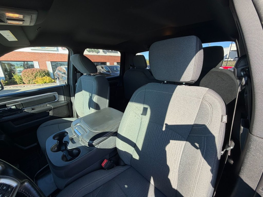 Ram 1500 Classic Warlock 2021 à Woodstock, Nouveau-Brunswick - 7 - w1024h768px