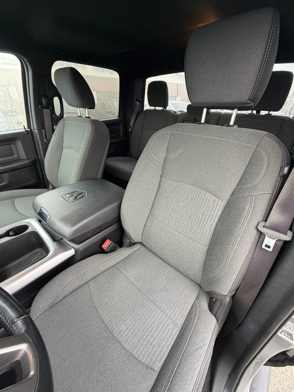 2022 Ram 1500 Classic Express in Woodstock, New Brunswick - 8 - w1024h768px