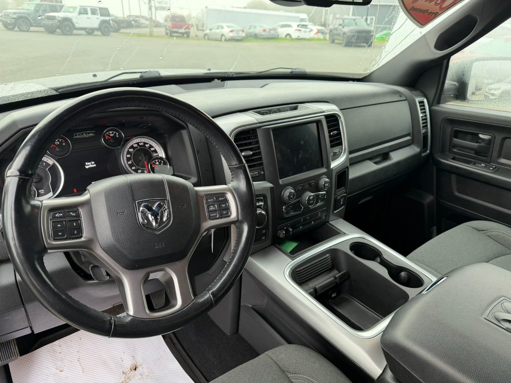 2022 Ram 1500 Classic Express in Woodstock, New Brunswick - 5 - w1024h768px