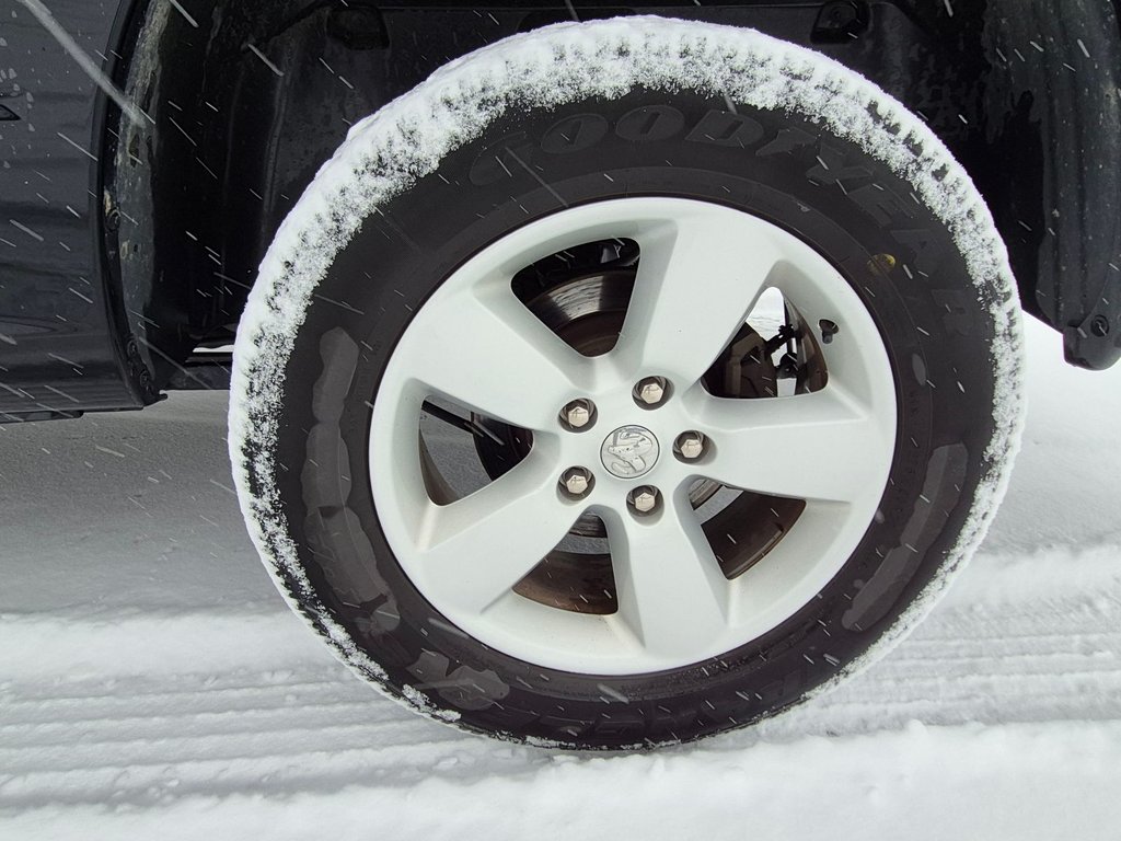 2024 Ram 1500 Classic Tradesman in Woodstock, New Brunswick - 13 - w1024h768px