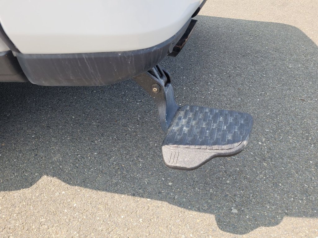 2025 Ram 1500 TRADESMAN in Woodstock, New Brunswick - 12 - w1024h768px