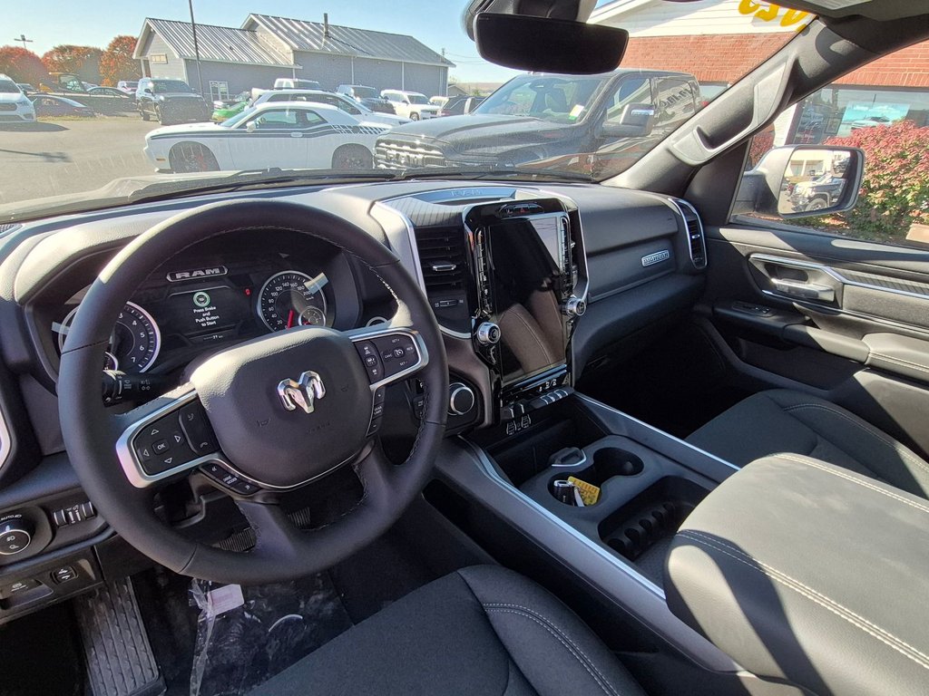 2025 Ram 1500 BIG HORN in Woodstock, New Brunswick - 10 - w1024h768px