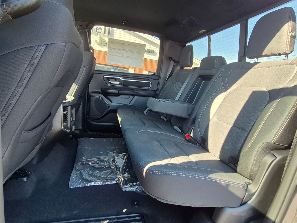 2025 Ram 1500 BIG HORN in Woodstock, New Brunswick - 11 - w1024h768px
