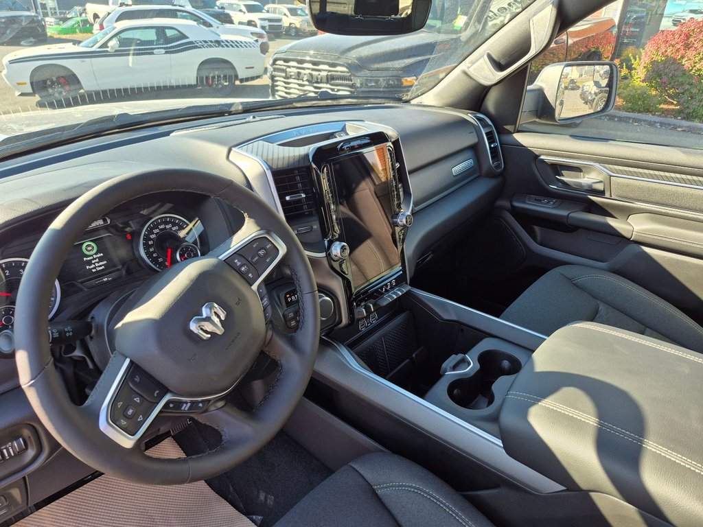 2026 Ram 1500 BIG HORN in Woodstock, New Brunswick - 10 - w1024h768px