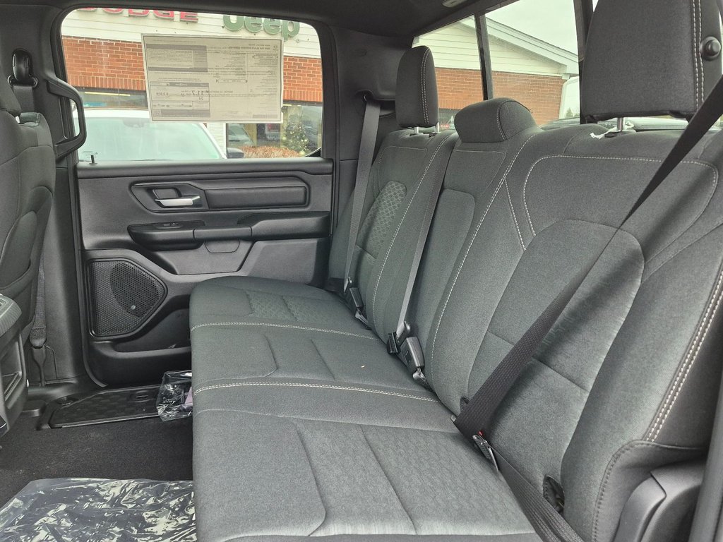 2026 Ram 1500 EXPRESS in Woodstock, New Brunswick - 11 - w1024h768px