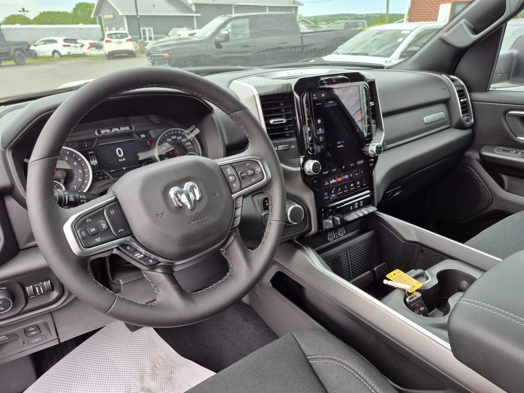 2026 Ram 1500 BIG HORN in Woodstock, New Brunswick - 10 - w1024h768px