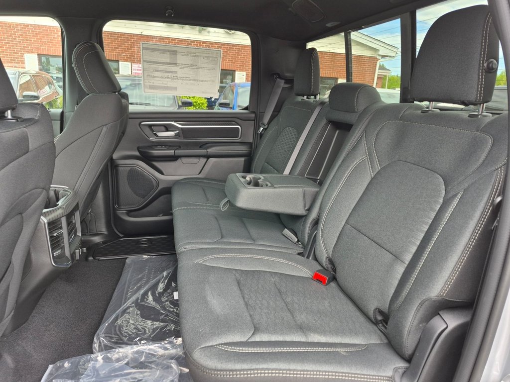 2026 Ram 1500 BIG HORN in Woodstock, New Brunswick - 11 - w1024h768px
