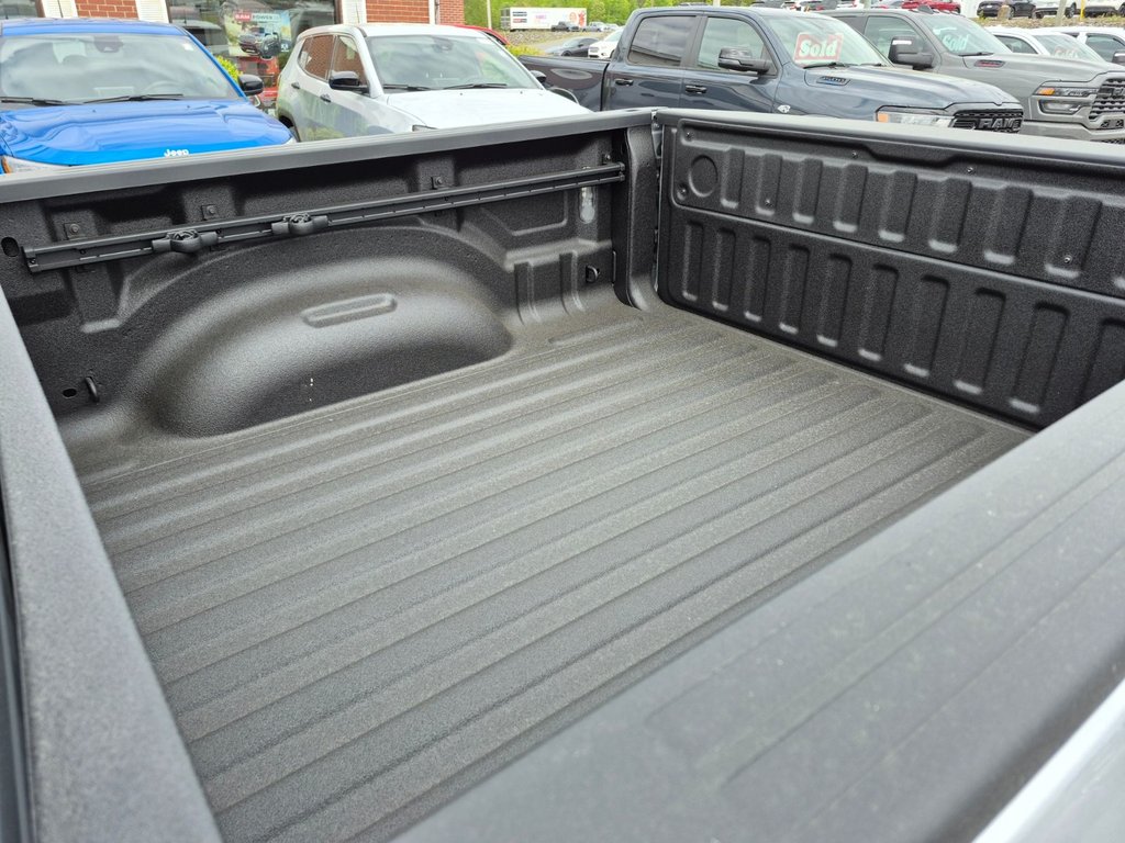 2026 Ram 1500 BIG HORN in Woodstock, New Brunswick - 12 - w1024h768px