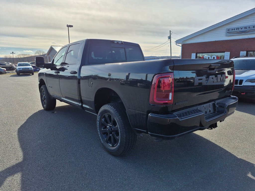 2026 Ram 2500 BIG HORN in Woodstock, New Brunswick - 7 - w1024h768px