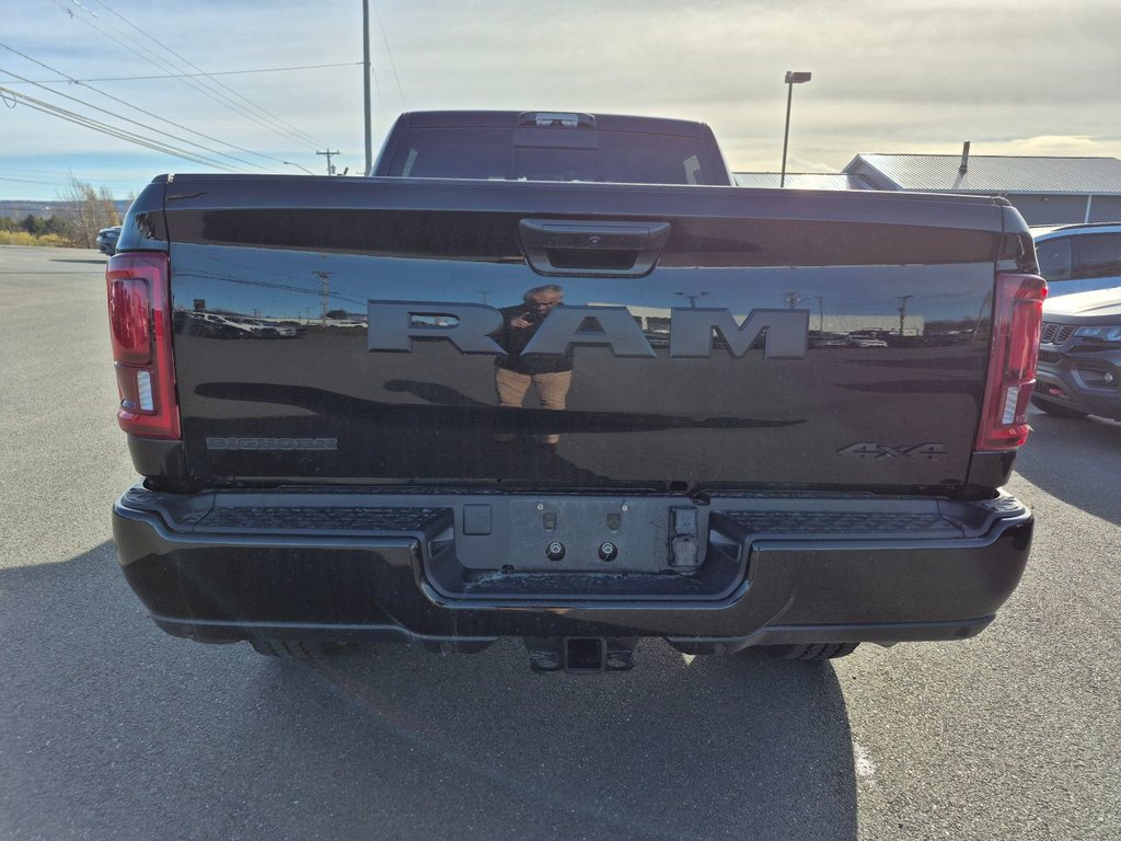 2026 Ram 2500 BIG HORN in Woodstock, New Brunswick - 6 - w1024h768px