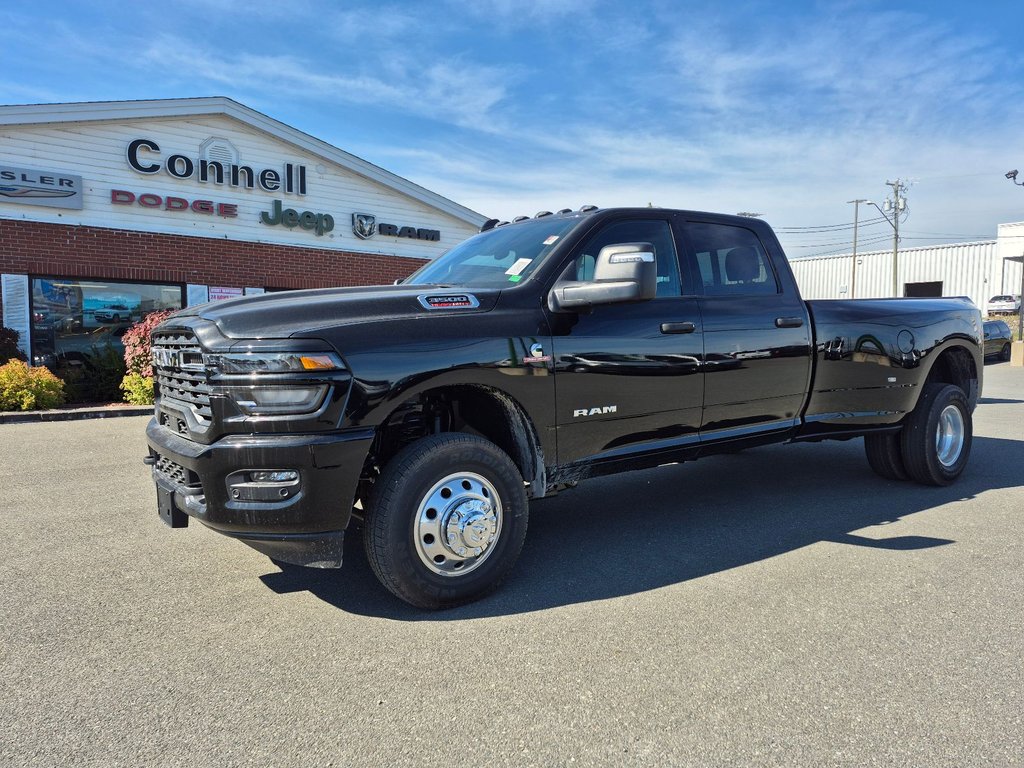 2026 Ram 3500 BIG HORN in Woodstock, New Brunswick - 1 - w1024h768px