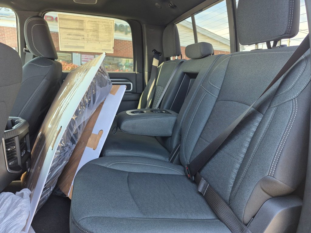 2026 Ram 3500 BIG HORN in Woodstock, New Brunswick - 11 - w1024h768px