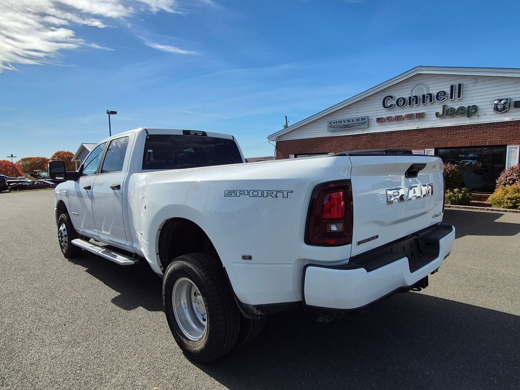 Ram 3500 BIG HORN 2026 à Woodstock, Nouveau-Brunswick - 7 - w1024h768px