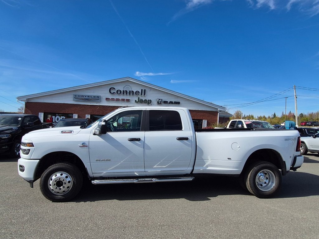 Ram 3500 BIG HORN 2026 à Woodstock, Nouveau-Brunswick - 8 - w1024h768px