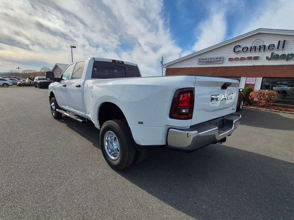 Ram 3500 TRADESMAN 2026 à Woodstock, Nouveau-Brunswick - 7 - w1024h768px