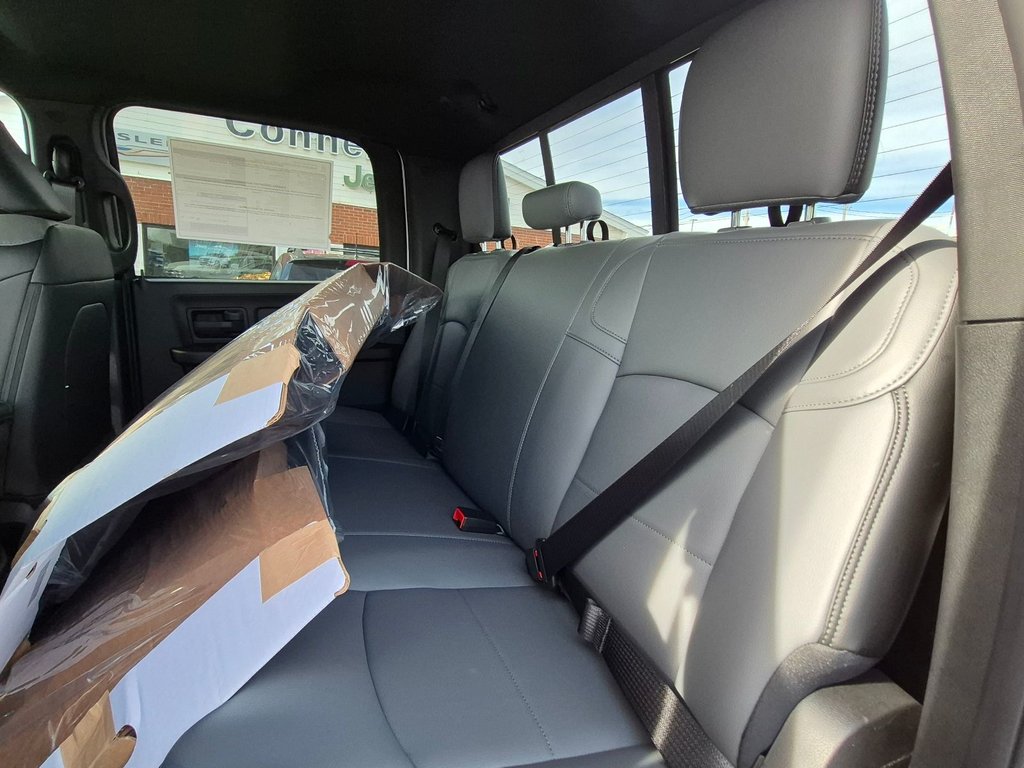 Ram 3500 TRADESMAN 2026 à Woodstock, Nouveau-Brunswick - 11 - w1024h768px