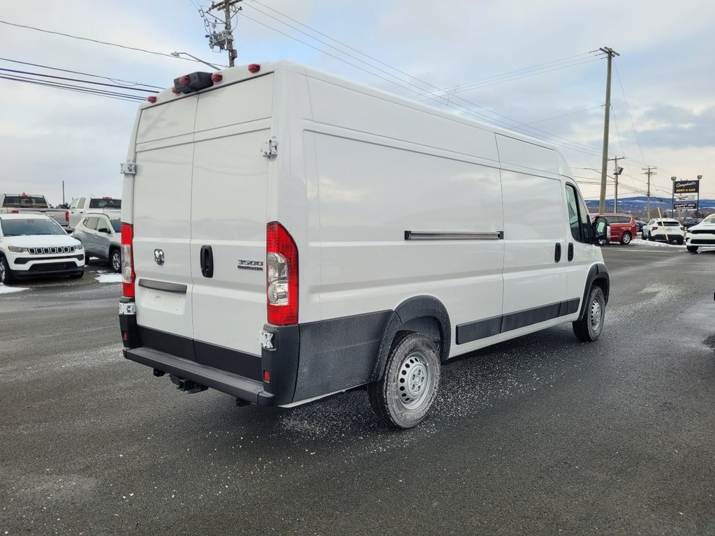 Ram PROMASTER CARGO VAN 3500 TRADESMAN W/ PASS SEAT 2025 à Woodstock, Nouveau-Brunswick - 5 - w1024h768px