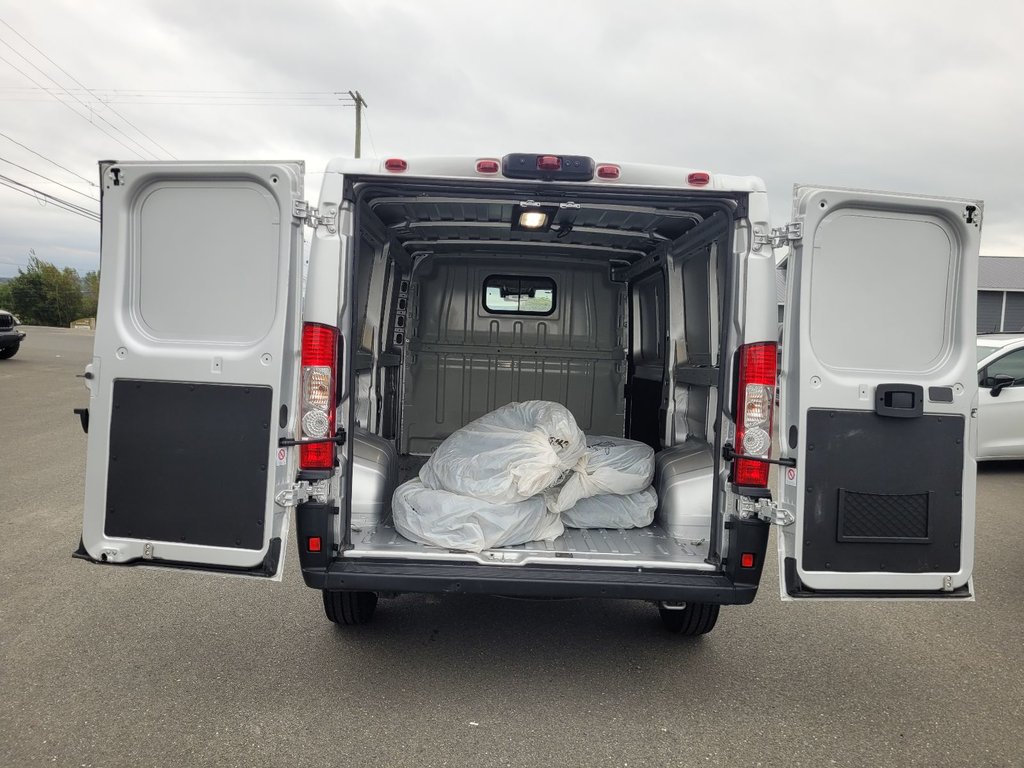 Ram ProMaster Cargo Van Tradesman 2024 à Woodstock, Nouveau-Brunswick - 11 - w1024h768px