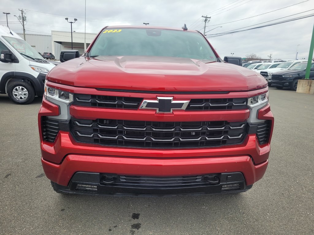 Silverado 1500 RST 2023 à Woodstock, Nouveau-Brunswick - 2 - w1024h768px