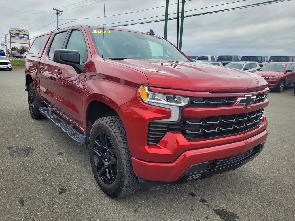 Silverado 1500 RST 2023 à Woodstock, Nouveau-Brunswick - 4 - w1024h768px