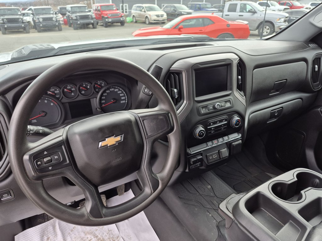 2023 Chevrolet Silverado 2500HD in Woodstock, New Brunswick - 10 - w1024h768px