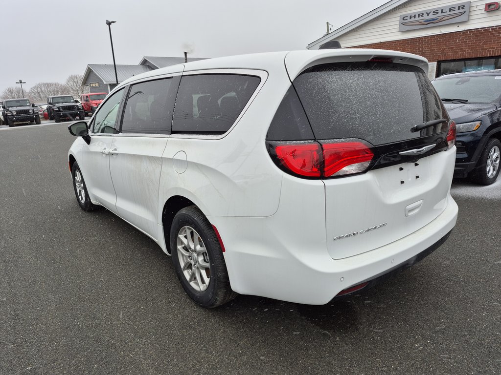 Chrysler Grand Caravan SXT 2026 à Woodstock, Nouveau-Brunswick - 8 - w1024h768px