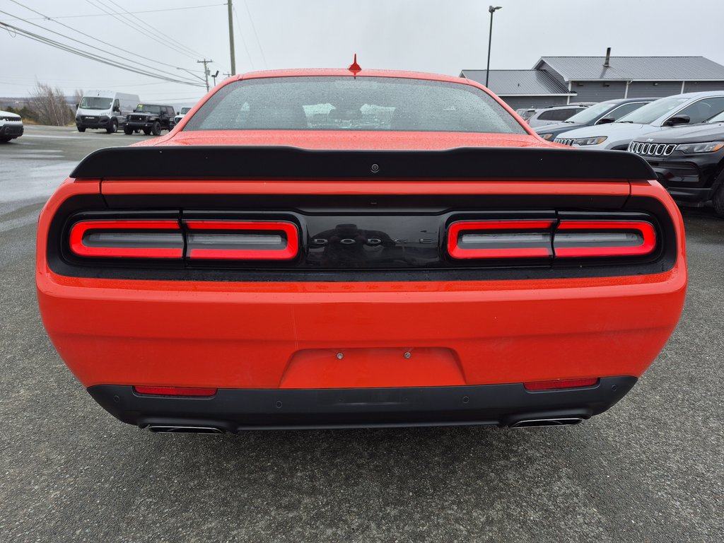 2022 Dodge Challenger R/T PLUS in Woodstock, New Brunswick - 6 - w1024h768px
