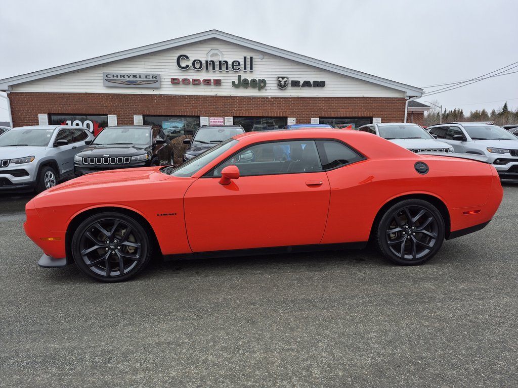 2022 Dodge Challenger R/T PLUS in Woodstock, New Brunswick - 8 - w1024h768px