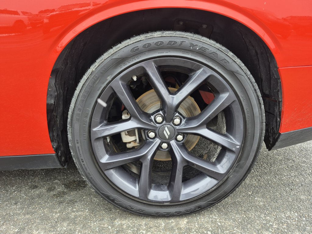 2022 Dodge Challenger R/T PLUS in Woodstock, New Brunswick - 12 - w1024h768px