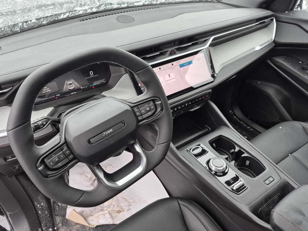 Jeep Cherokee LIMITED 2026 à Woodstock, Nouveau-Brunswick - 10 - w1024h768px