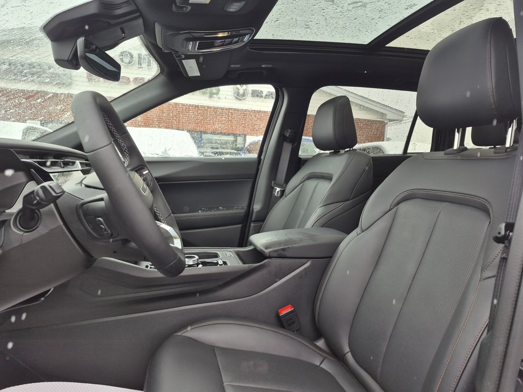 Jeep Cherokee LIMITED 2026 à Woodstock, Nouveau-Brunswick - 9 - w1024h768px