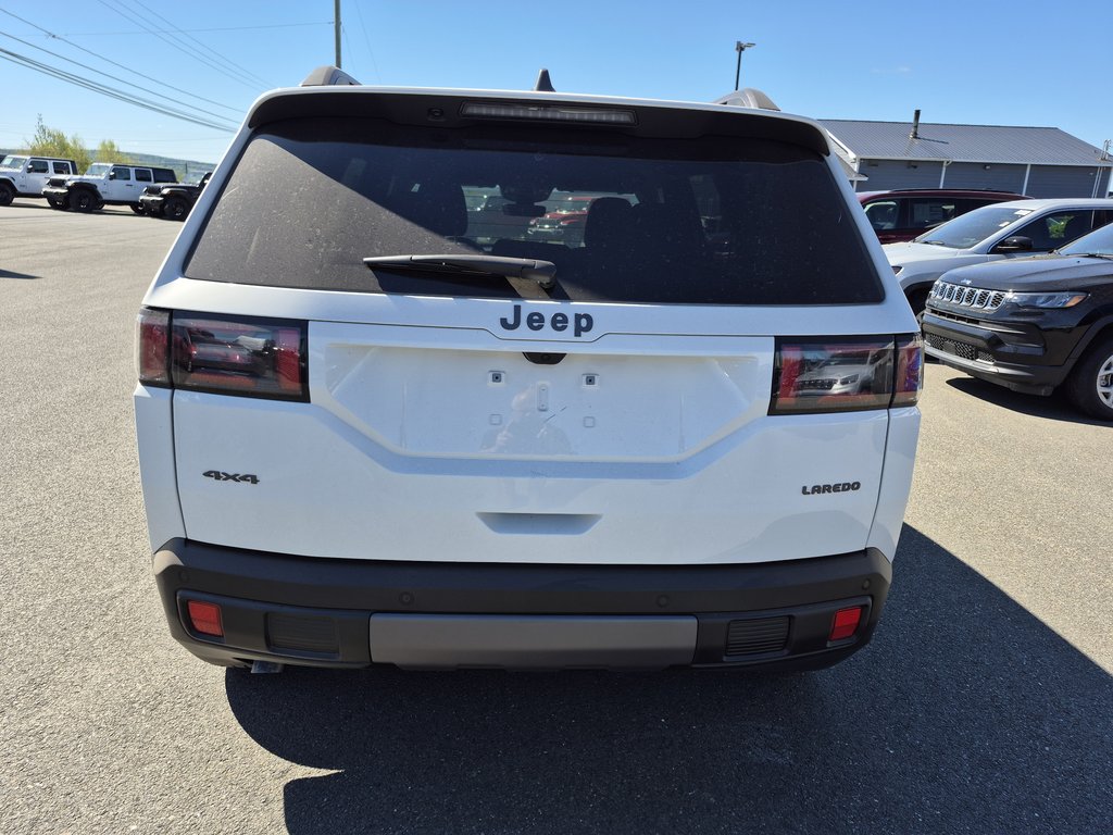 Jeep Cherokee LAREDO 2026 à Woodstock, Nouveau-Brunswick - 6 - w1024h768px