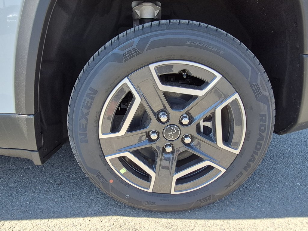 2026 Jeep Cherokee LAREDO in Woodstock, New Brunswick - 9 - w1024h768px