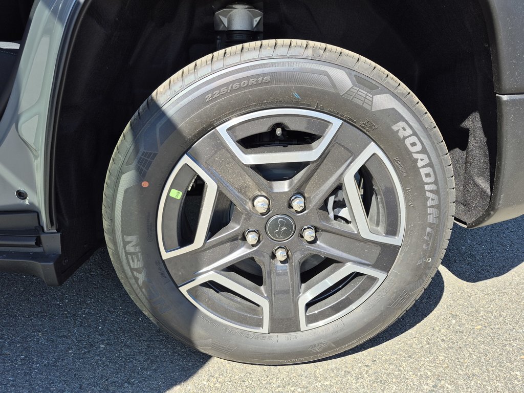 Jeep Cherokee LAREDO 2026 à Woodstock, Nouveau-Brunswick - 12 - w1024h768px