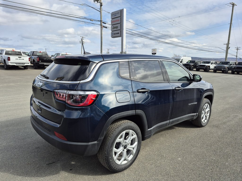 2026 Jeep Compass SPORT in Woodstock, New Brunswick - 5 - w1024h768px