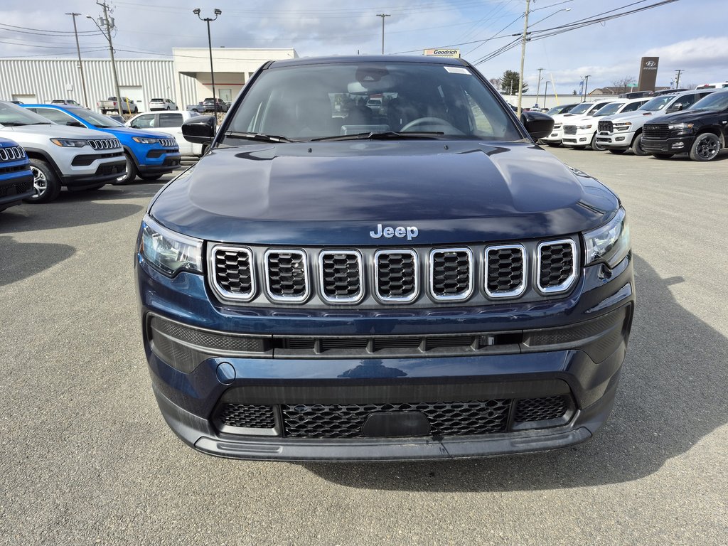 2026 Jeep Compass SPORT in Woodstock, New Brunswick - 2 - w1024h768px