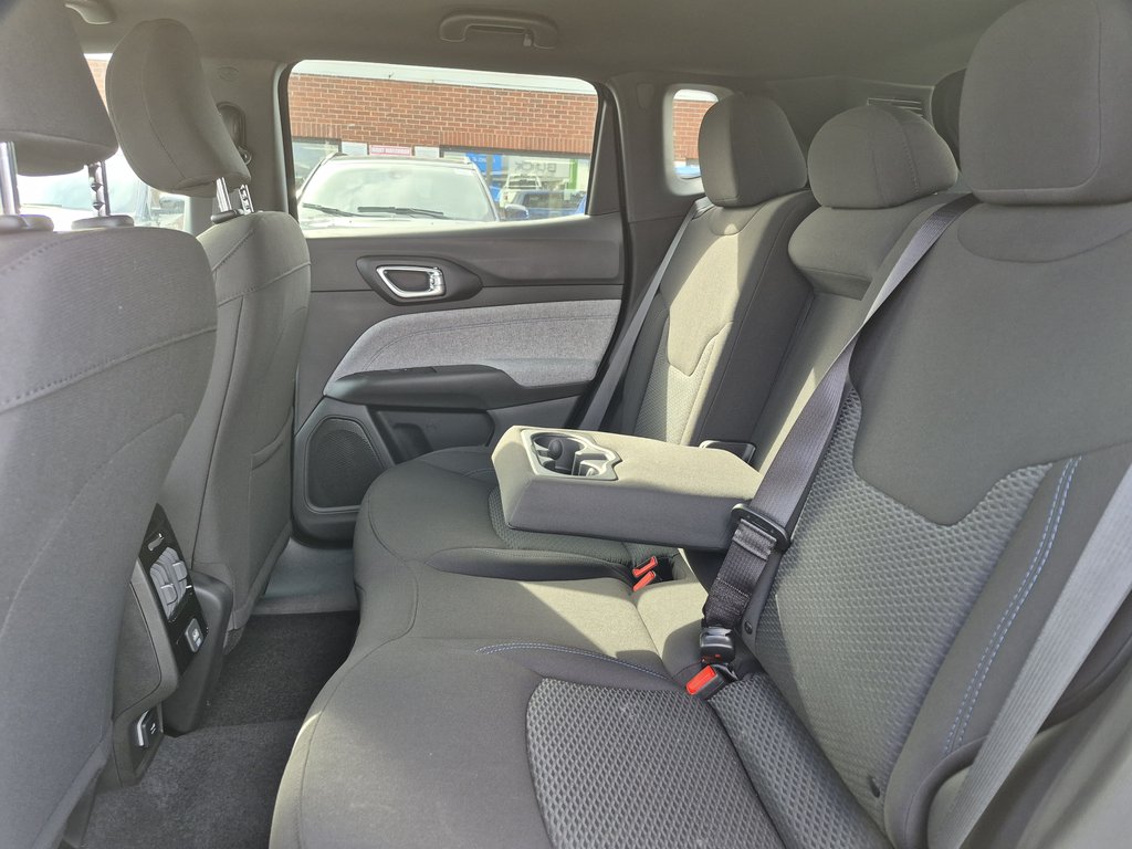 2026 Jeep Compass SPORT in Woodstock, New Brunswick - 11 - w1024h768px