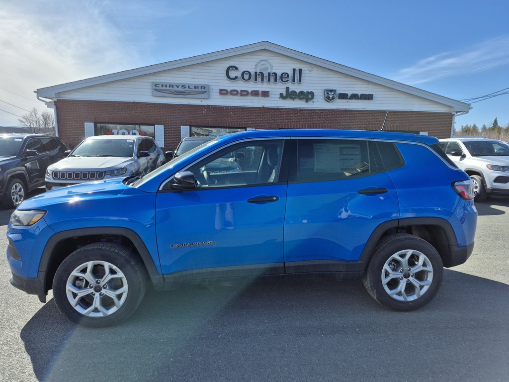 2026 Jeep Compass SPORT in Woodstock, New Brunswick - 8 - w1024h768px