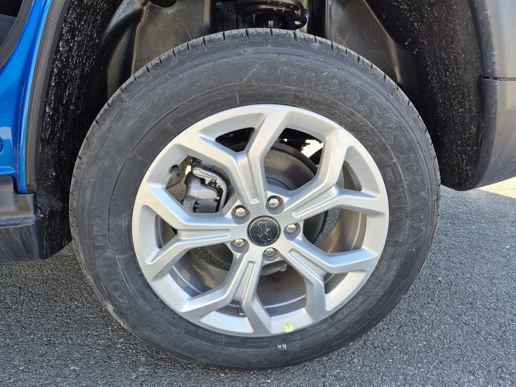 2026 Jeep Compass SPORT in Woodstock, New Brunswick - 12 - w1024h768px