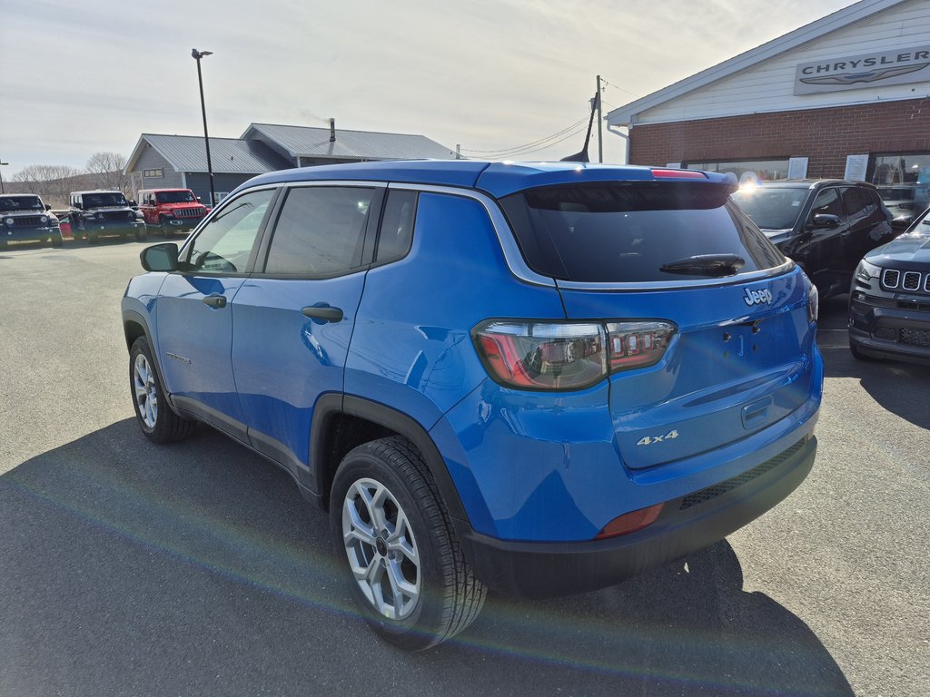 2026 Jeep Compass SPORT in Woodstock, New Brunswick - 6 - w1024h768px