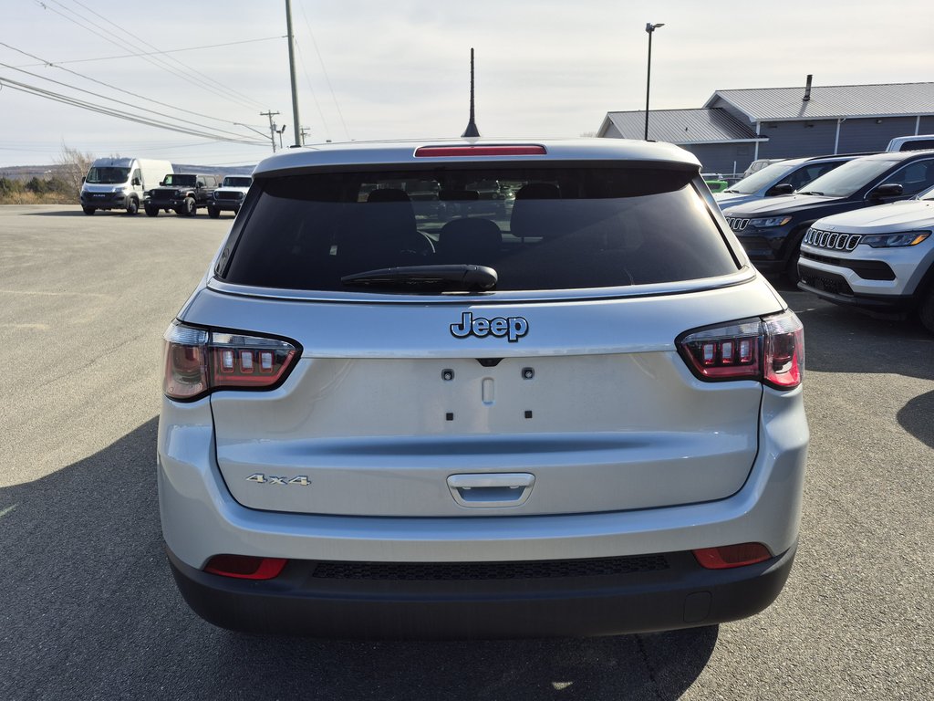 2026 Jeep Compass SPORT in Woodstock, New Brunswick - 5 - w1024h768px