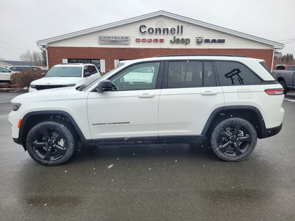 2023  Grand Cherokee Limited in Woodstock, New Brunswick - 7 - w1024h768px