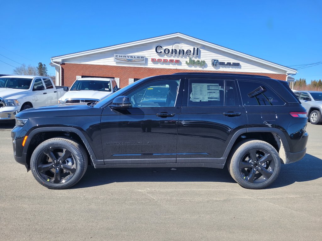 2024  Grand Cherokee LIMITED in Woodstock, New Brunswick - 8 - w1024h768px