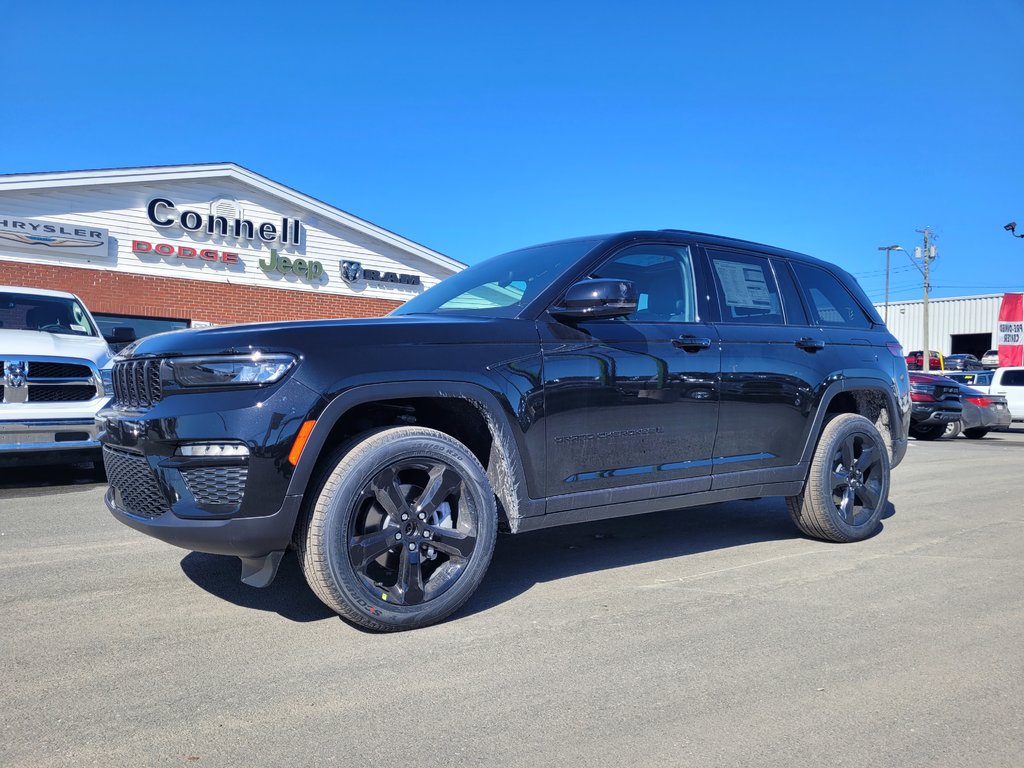 2024  Grand Cherokee LIMITED in Woodstock, New Brunswick - 1 - w1024h768px