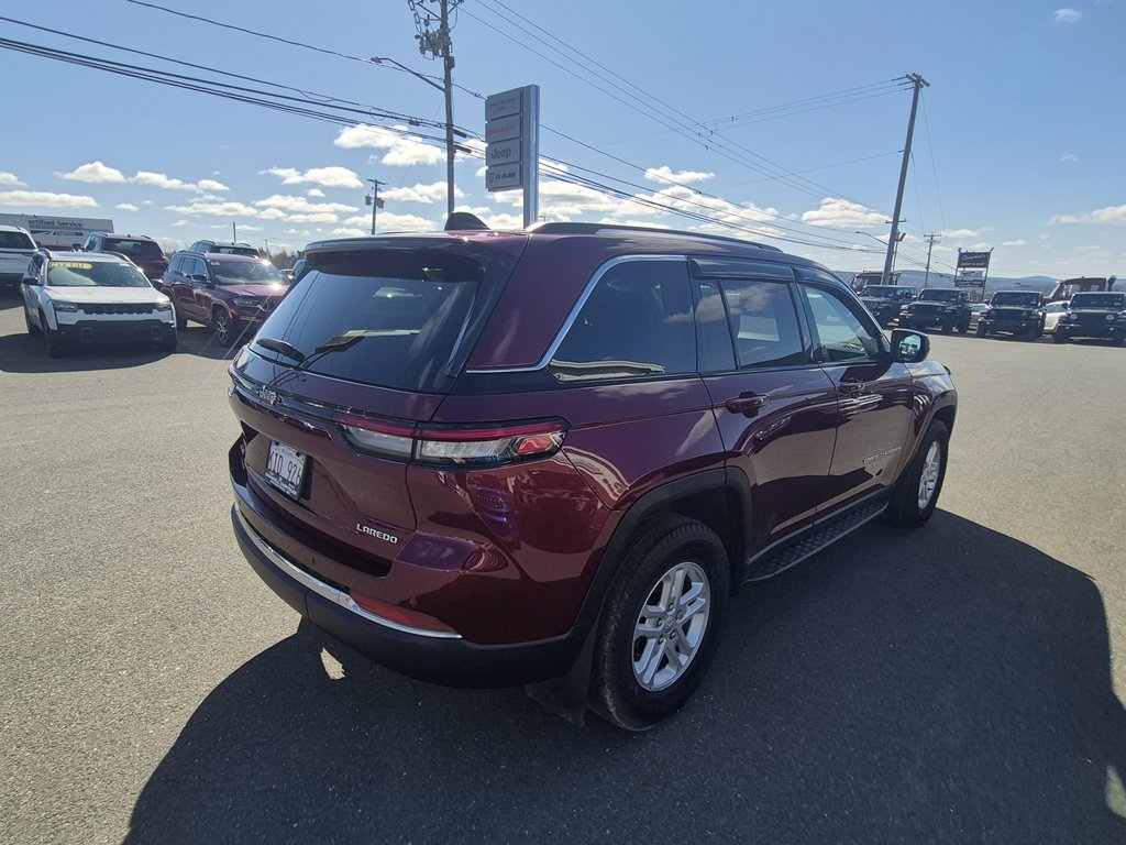 2024 Jeep Grand Cherokee Laredo in Woodstock, New Brunswick - 5 - w1024h768px
